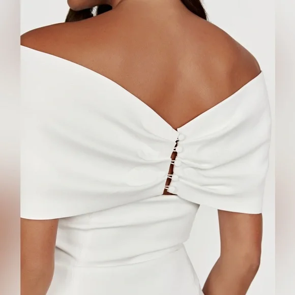 NWT Meshki Gwyneth dress in white with bow engagement dress / graduation dress - Picture 2 of 5